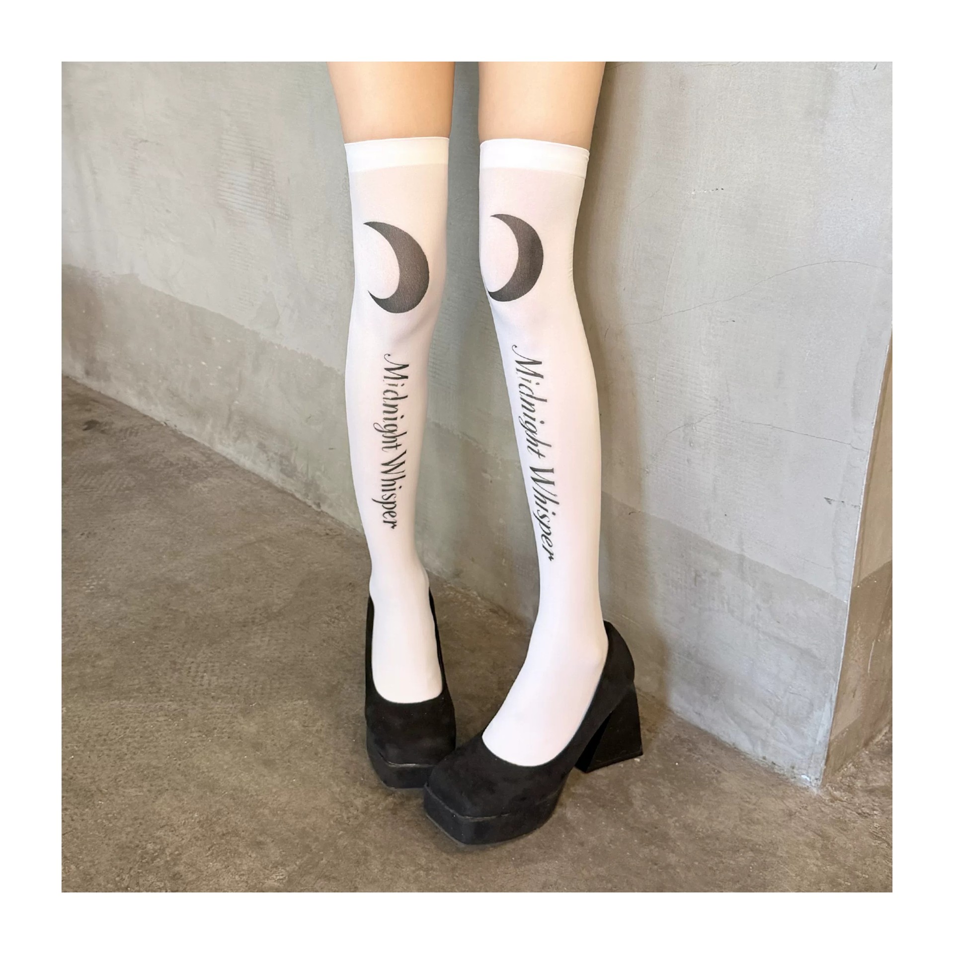 Calcetines Altos Hasta el Musl - Women Fashion Quotes reseña y precio