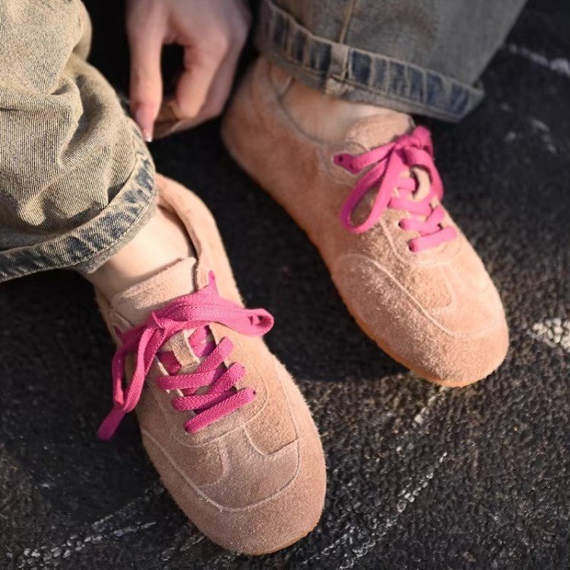 Zapatillas planas para Mujer,  - Women'S Fashion Trends Summer 2025 reseña y precio