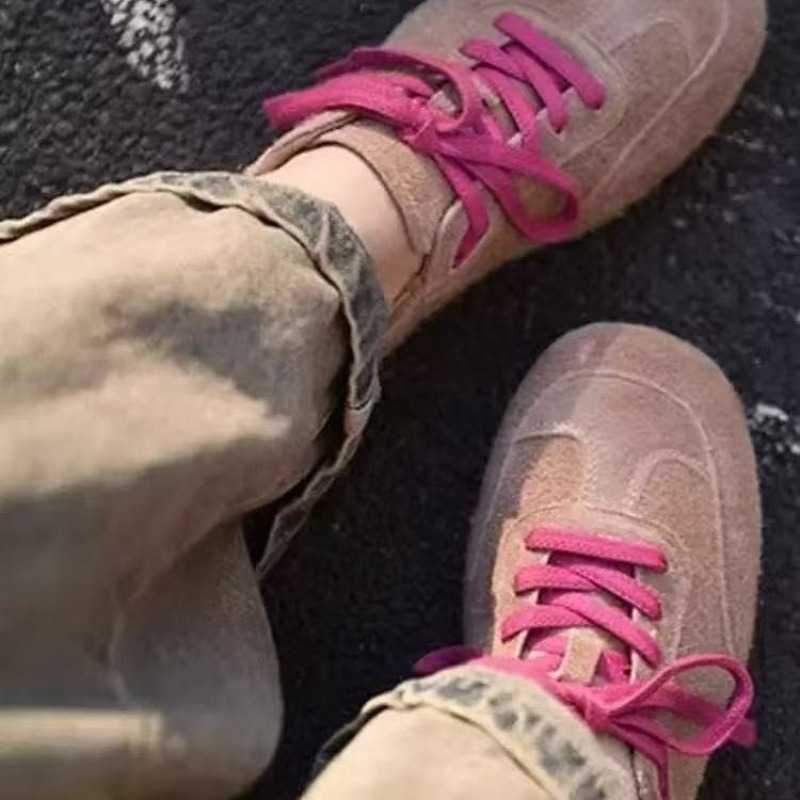 Zapatillas planas para Mujer,  - Women'S Fashion Trends Summer 2025 reseña y precio