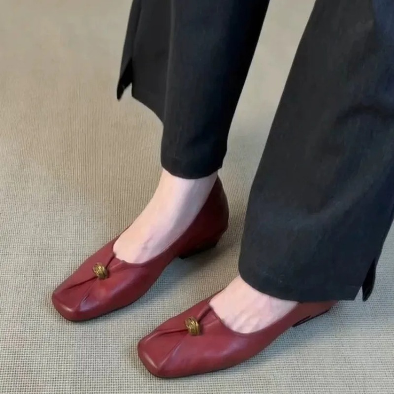 Zapatos de cuero pequeños de t - Women'S Fashion For Summer 2026 reseña y precio