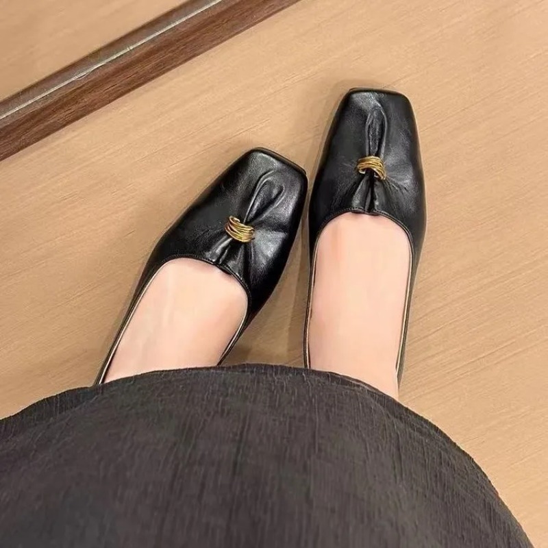 Zapatos de cuero pequeños de t - Women'S Fashion For Summer 2026 reseña y precio