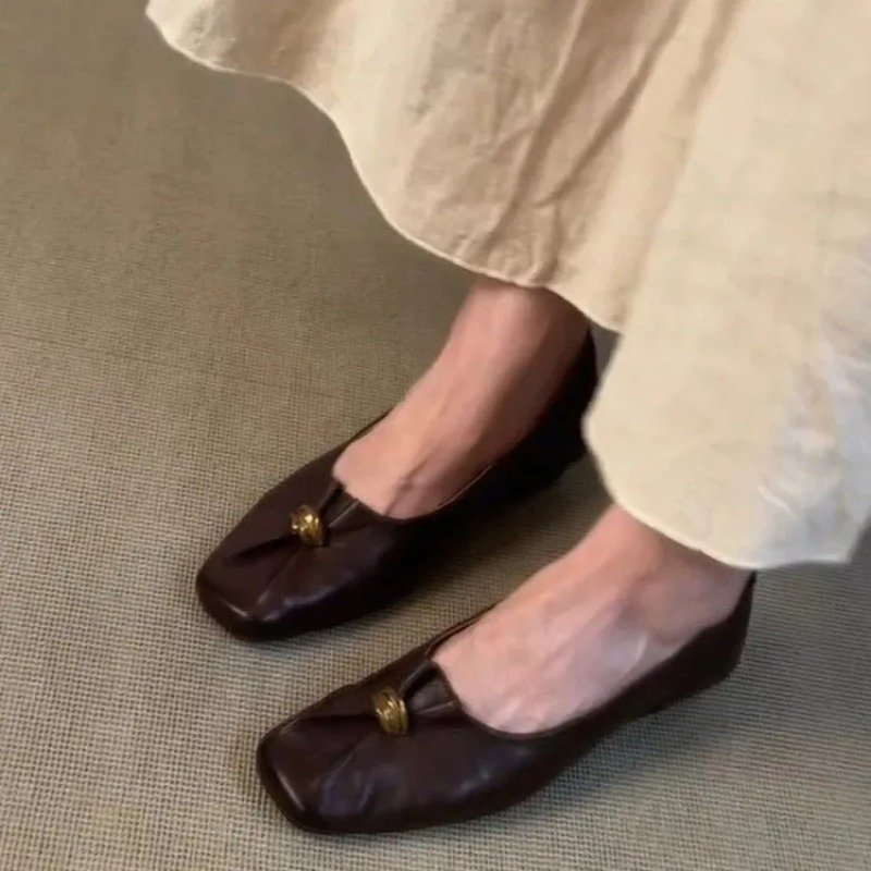Zapatos de cuero pequeños de t - Women'S Fashion For Summer 2026 reseña y precio
