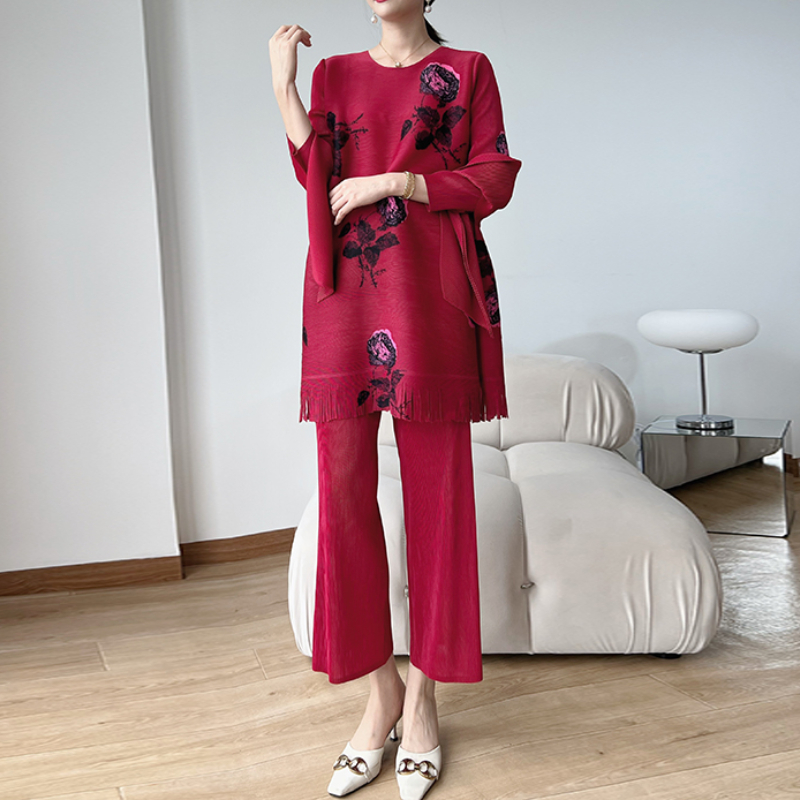 Conjunto de tres piezas con es - Women'S Fashion Show 2022 reseña y precio